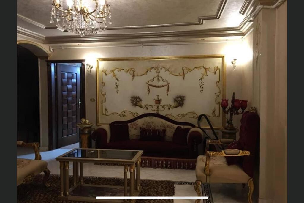 Royal Pyramids Palace Residence 카이로 외부 사진