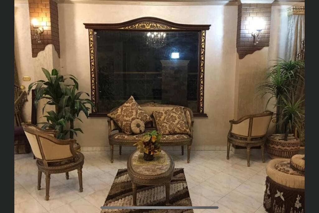 Royal Pyramids Palace Residence 카이로 외부 사진