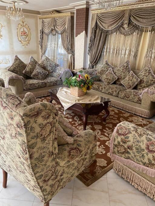 Royal Pyramids Palace Residence 카이로 외부 사진
