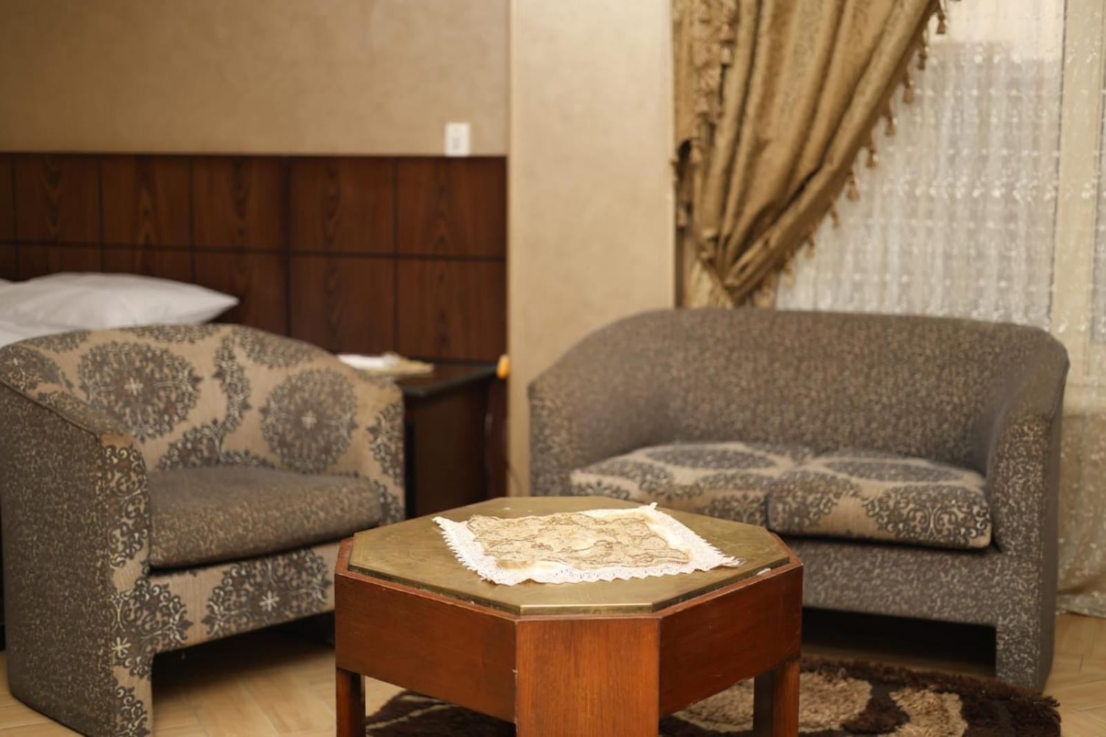 Royal Pyramids Palace Residence 카이로 외부 사진