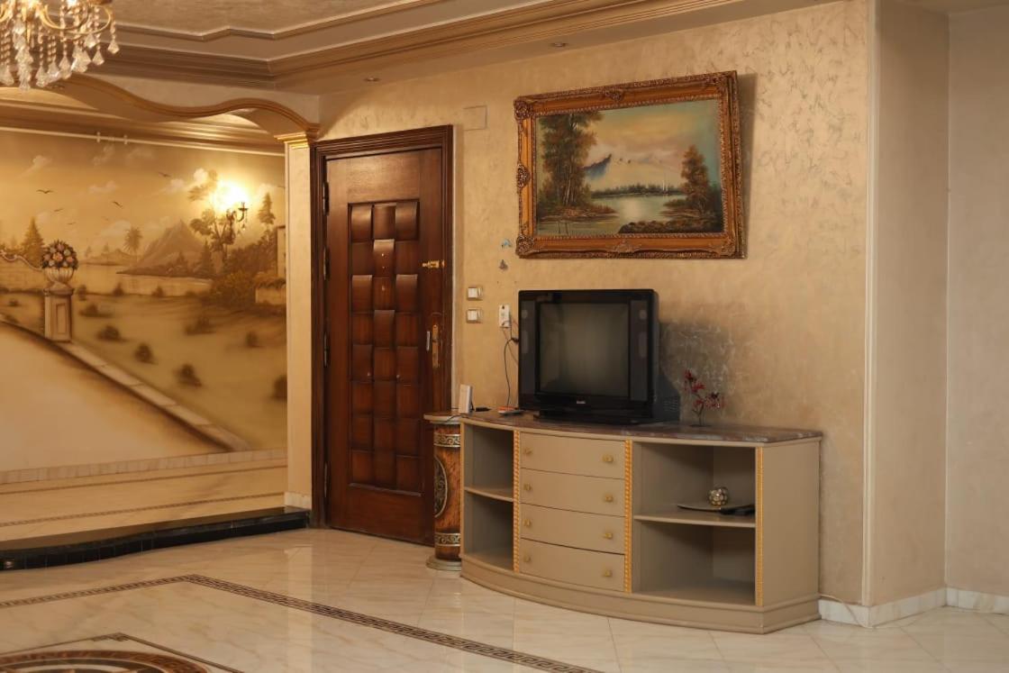 Royal Pyramids Palace Residence 카이로 외부 사진