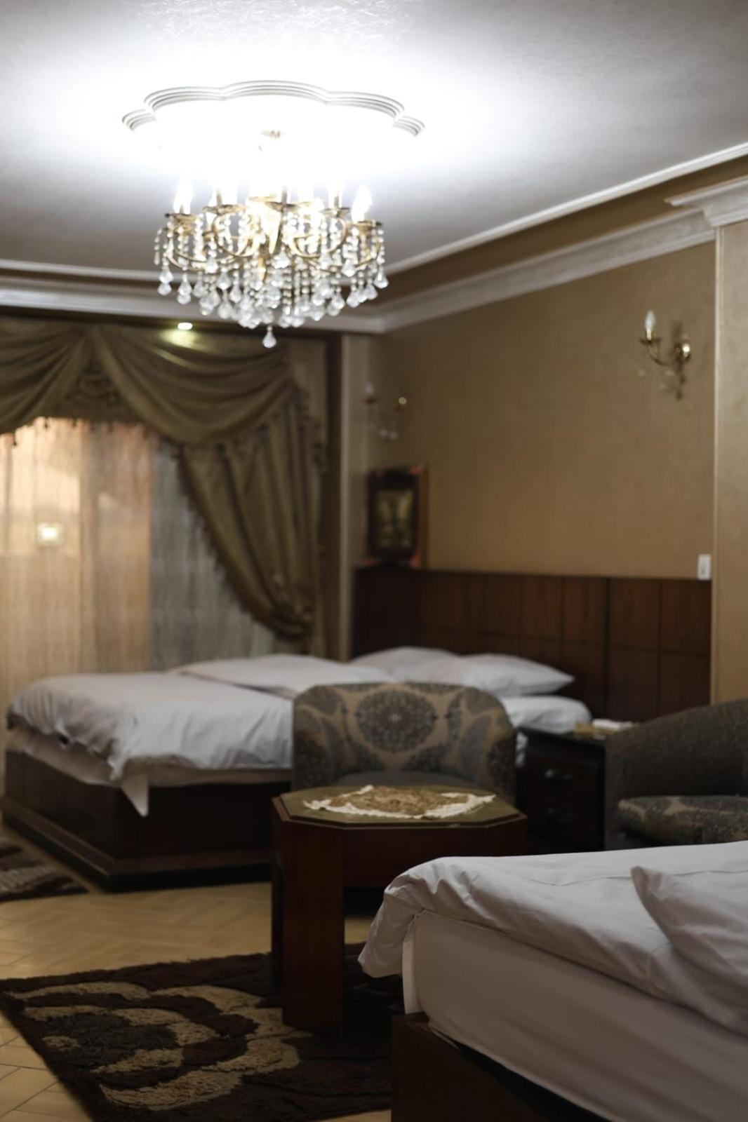 Royal Pyramids Palace Residence 카이로 외부 사진